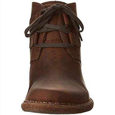 Botas Carleta Lyon De Mujer Clarks De Nobuk Engrasado Marrón