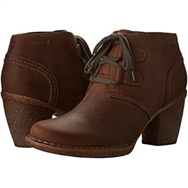 Botas Carleta Lyon De Mujer Clarks De Nobuk Engrasado Marrón
