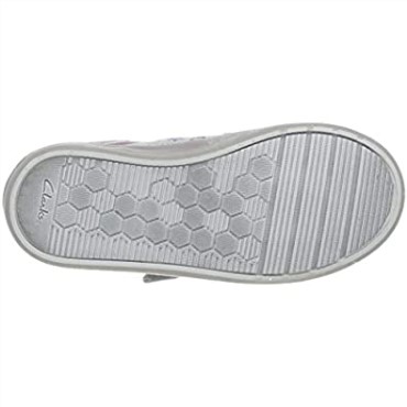Zapatilla Clarks Plata Lona Bebé Niñas Foxing Print T Sneaker Niño