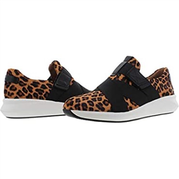 Zapatos Deportivos Y De Entrenamiento De Gamuza Sin Estructura Para Mujer Clarks Un Rio Con Estampado De Leopardo