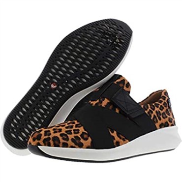 Zapatos Deportivos Y De Entrenamiento De Gamuza Sin Estructura Para Mujer Clarks Un Rio Con Estampado De Leopardo