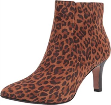 Botines De Mujer Illeana Petal De Ante Color Tostado Oscuro Clarks