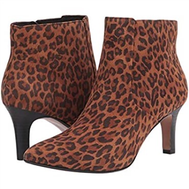 Botines De Mujer Illeana Petal De Ante Color Tostado Oscuro Clarks