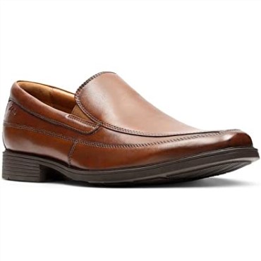 Mocasines Tilden Free Para Hombre Clarks Cuero Marrón Oscuro