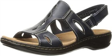 Sandalia Plana Mujer Clarks Leisa Lakelyn En Piel Azul Marino