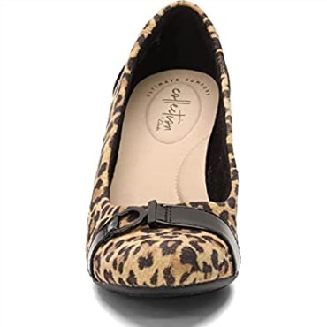 Zapatos De Salón Flores Poppy De Clarks En Ante De Leopardo Color Canela Para Mujer