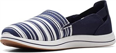 Mocasín De Mujer Brisa Step Loafer Azul Marino/blanco Clarks