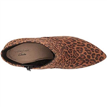 Botines Mujer Illeana Petal Clarks Ante Leopardo Tostado Oscuro