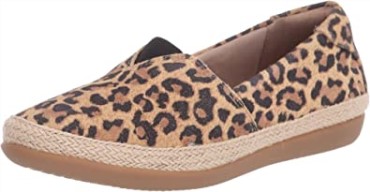 Sandalia Con Cuña Lafley Jess Para Mujer Color Tostado Leopardo Gamuza Clarks