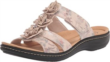 Sandalia Plana Laurieann Judi Para Mujer Clarks Sand Interest