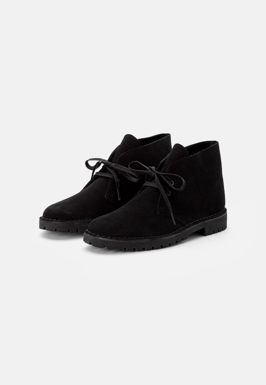 Botines Negros Con Cordones Desert Rock De Clarks