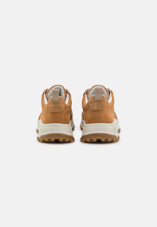 Zapatillas De Deporte Color Canela Claro Clarks Atl Trek Free Wp