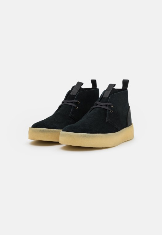 Botines Con Cordones Desert Cup Clarks Negro