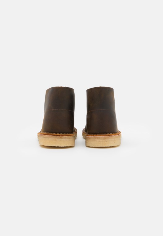 Bota Safari Casual Cordones Camel Clarks