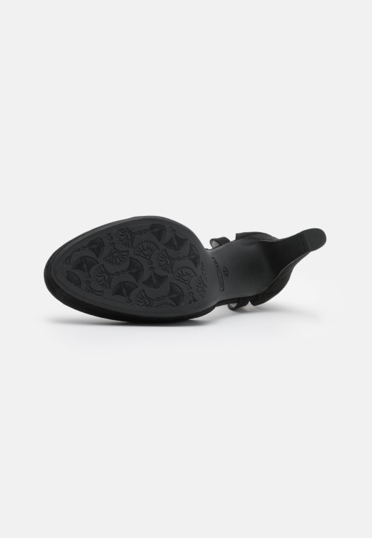Tacones Negros Clarks De Moda