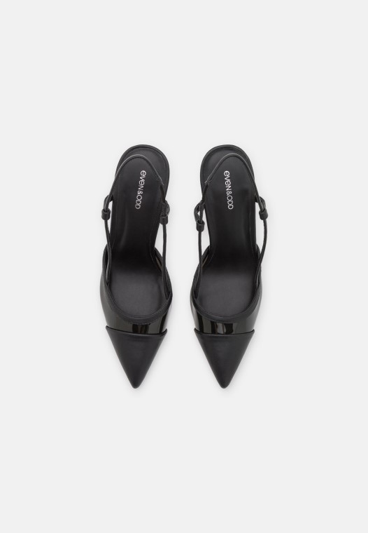 Tacones Clasicos Negros Clarks