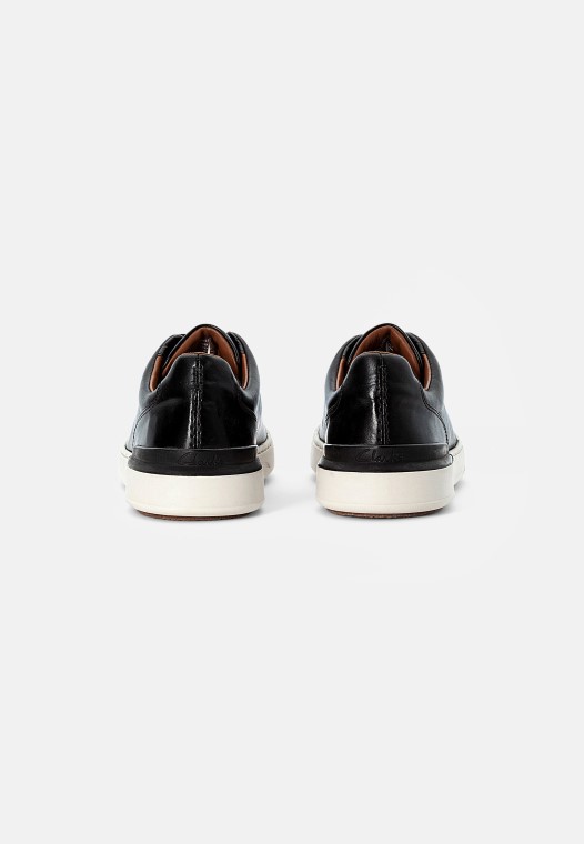 Zapatillas Clarks Court Lite Negras Con Cordones