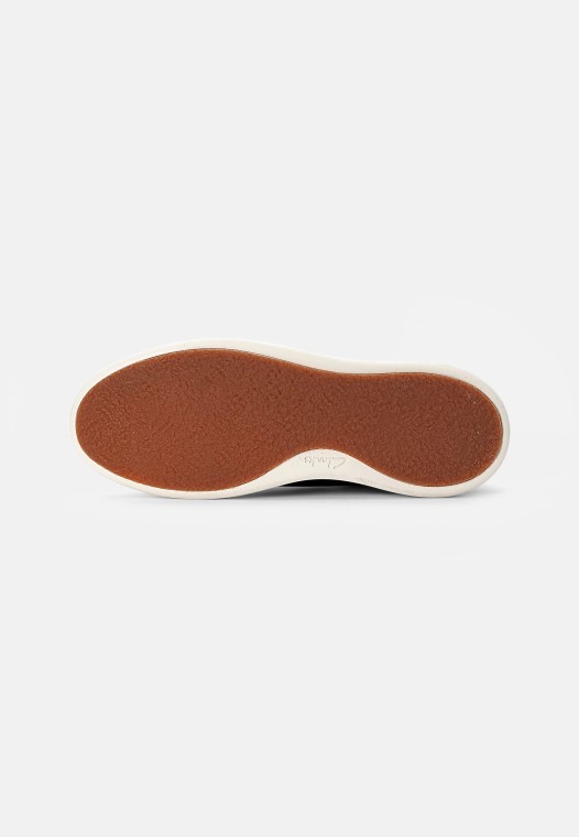 Zapatillas Clarks Court Lite Negras Con Cordones