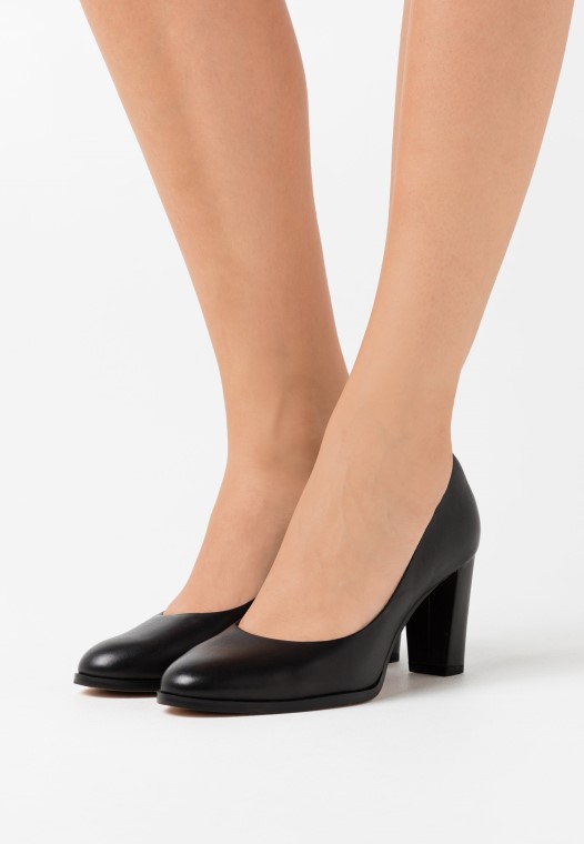 Negro Kaylcara Clásico Tacones Clarks
