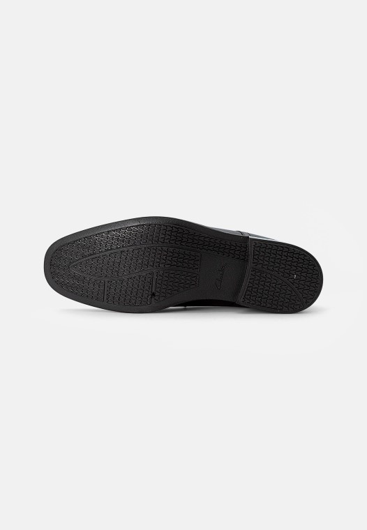 Zapatos De Cordones Negros Clarks Howard Walk