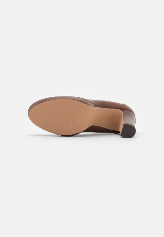 Tacos Plataforma Coñac Clarks