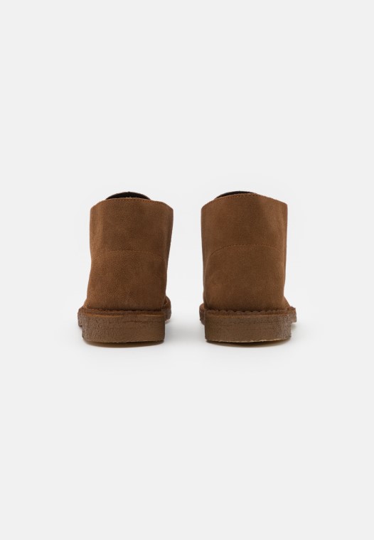 Clarks Desert Boot Casual Con Cordones Marrón Claro