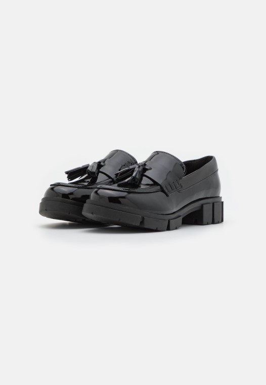 Mocasín Negro Teala Slip-ons Clarks
