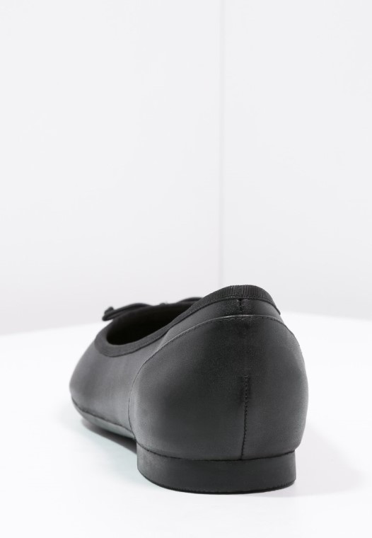 Couture Bloom Bailarinas Clarks Negro