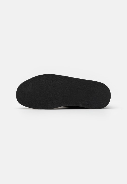 Desierto Carbón Casual Con Cordones Clarks Negro