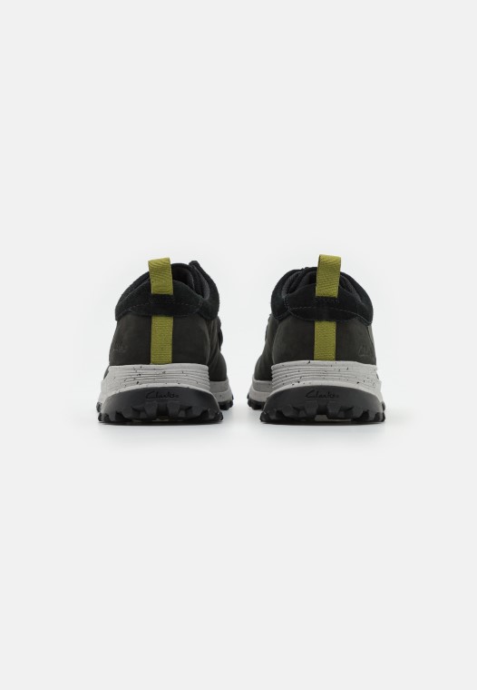 Zapatos Con Cordones Casuales Clarks Atl Trek Wally Negros