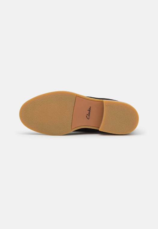 Colonia Negra Arlo Botines Clasicos Clarks
