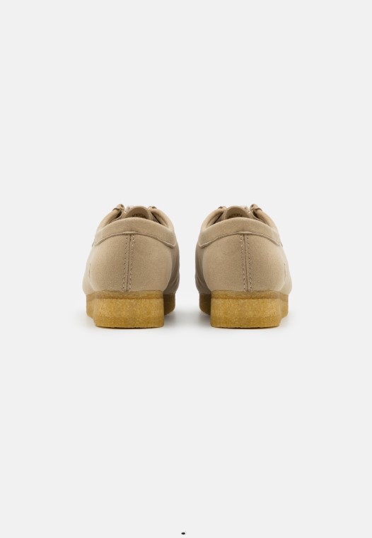 Clarks Wallabee Casual Cordones Arena