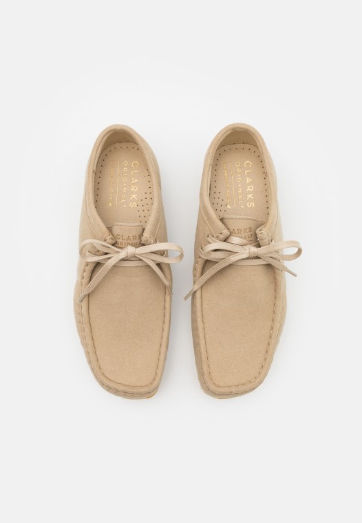 Clarks Wallabee Casual Cordones Arena