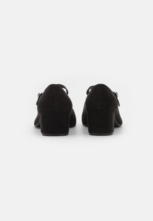 Tacones Negros Clarks Clasicos