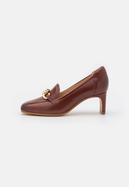 British Bronceado Seren Tacones Clasicos Clarks