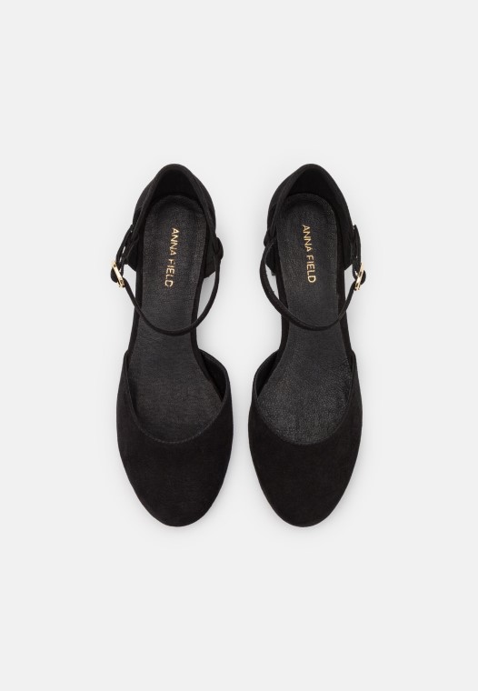 Cuero Tacones Clasicos Clarks Negros