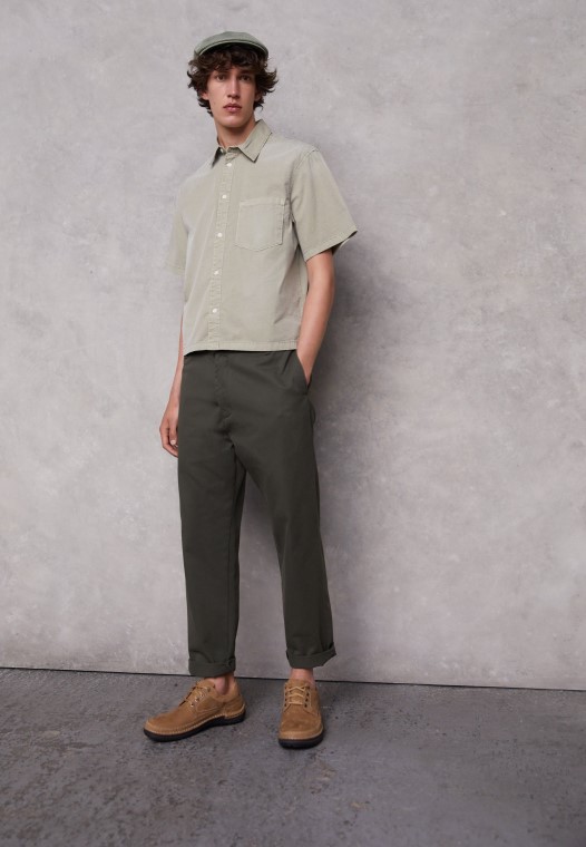 Naturaleza Tres Zapatos Casuales Con Cordones Clarks Arena Oscura