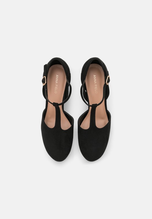 Tacos De Plataforma Negros Clarks