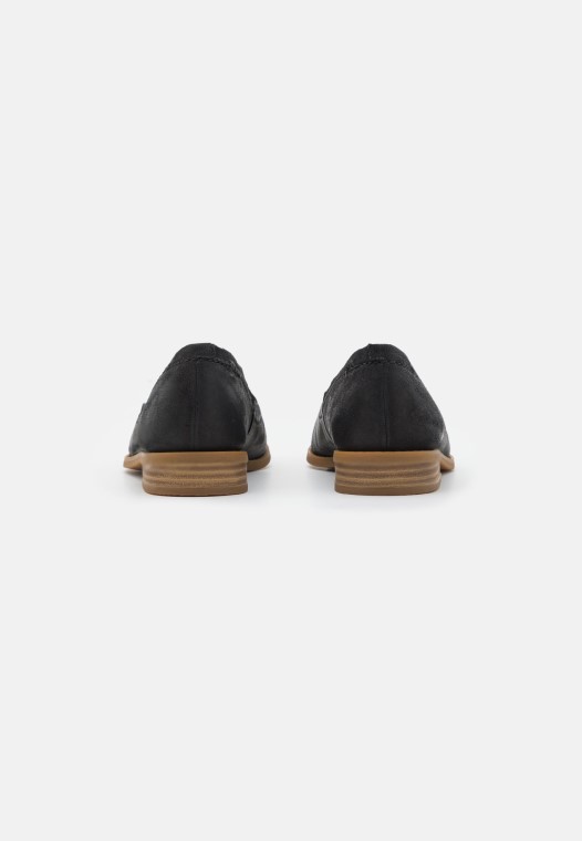 Zapatillas Sin Cordones Pure Walk Negro Clarks