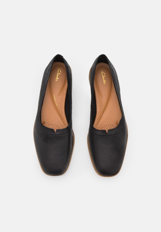 Zapatillas Sin Cordones Pure Walk Negro Clarks