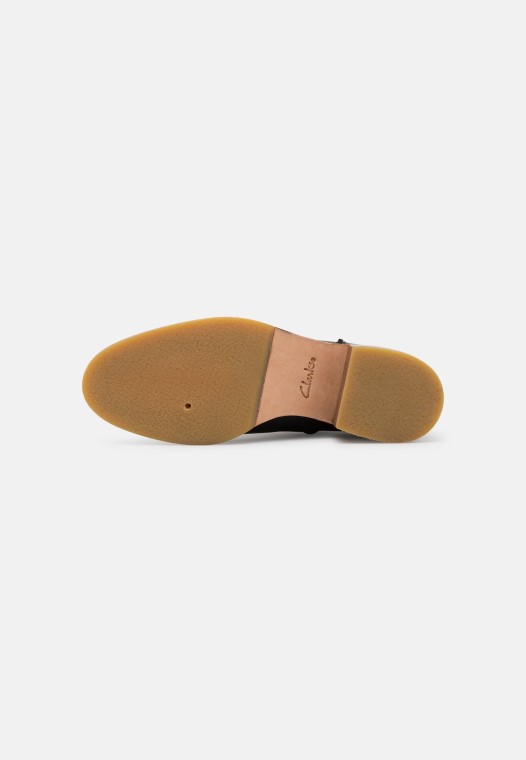 Botines Clarks Cologne Zip Clasico Negro