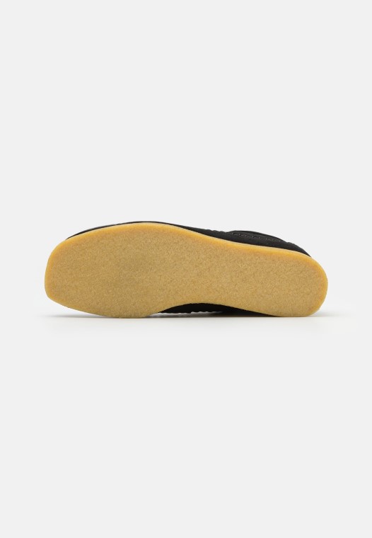 Tejedor Casual Con Cordones Clarks Negro