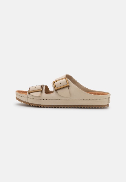 Zapatillas Clarks Brookleigh Sun Marfil