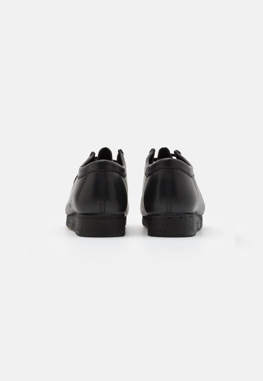Wallabee Casual Con Cordones Negro Clarks