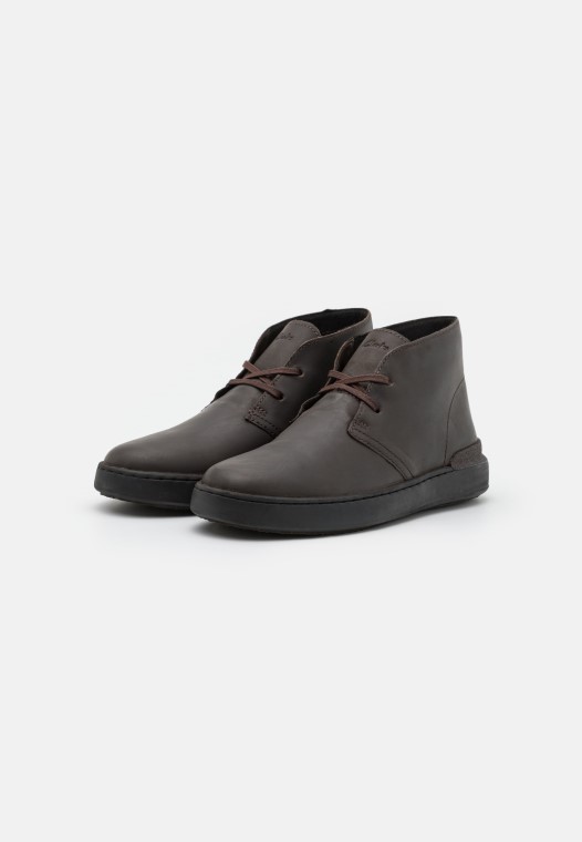 Marrón Oscuro Clarks Court Lite Casual Con Cordones