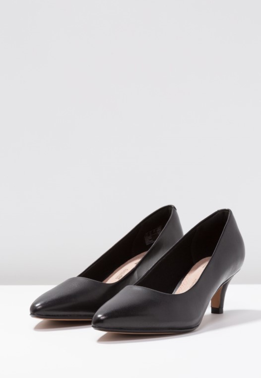 Negro Clarks Linvale Jerica Tacones Clásicos
