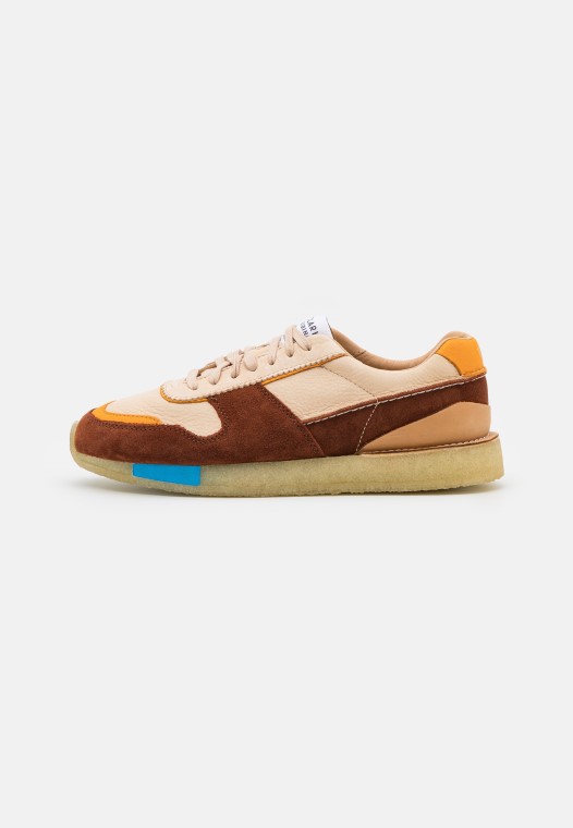Zapatillas Tor Run Clarks Tan Combi