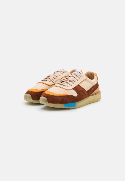 Zapatillas Tor Run Clarks Tan Combi