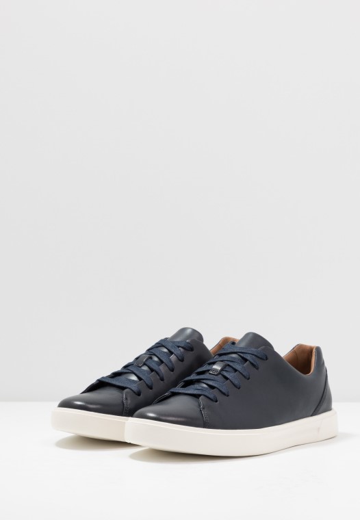 Zapatillas Clarks Azul Marino Un Costa Con Cordones