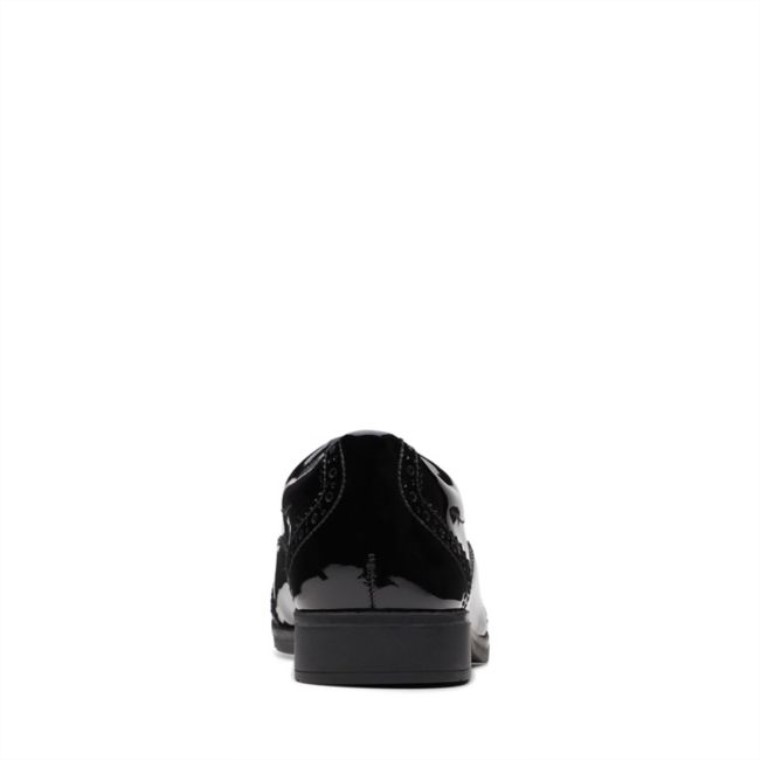Aubrie Tap Juventud Charol Negro Charol Negro Clarks